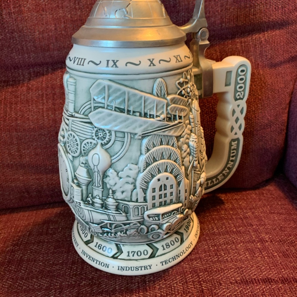 Millennium Stein